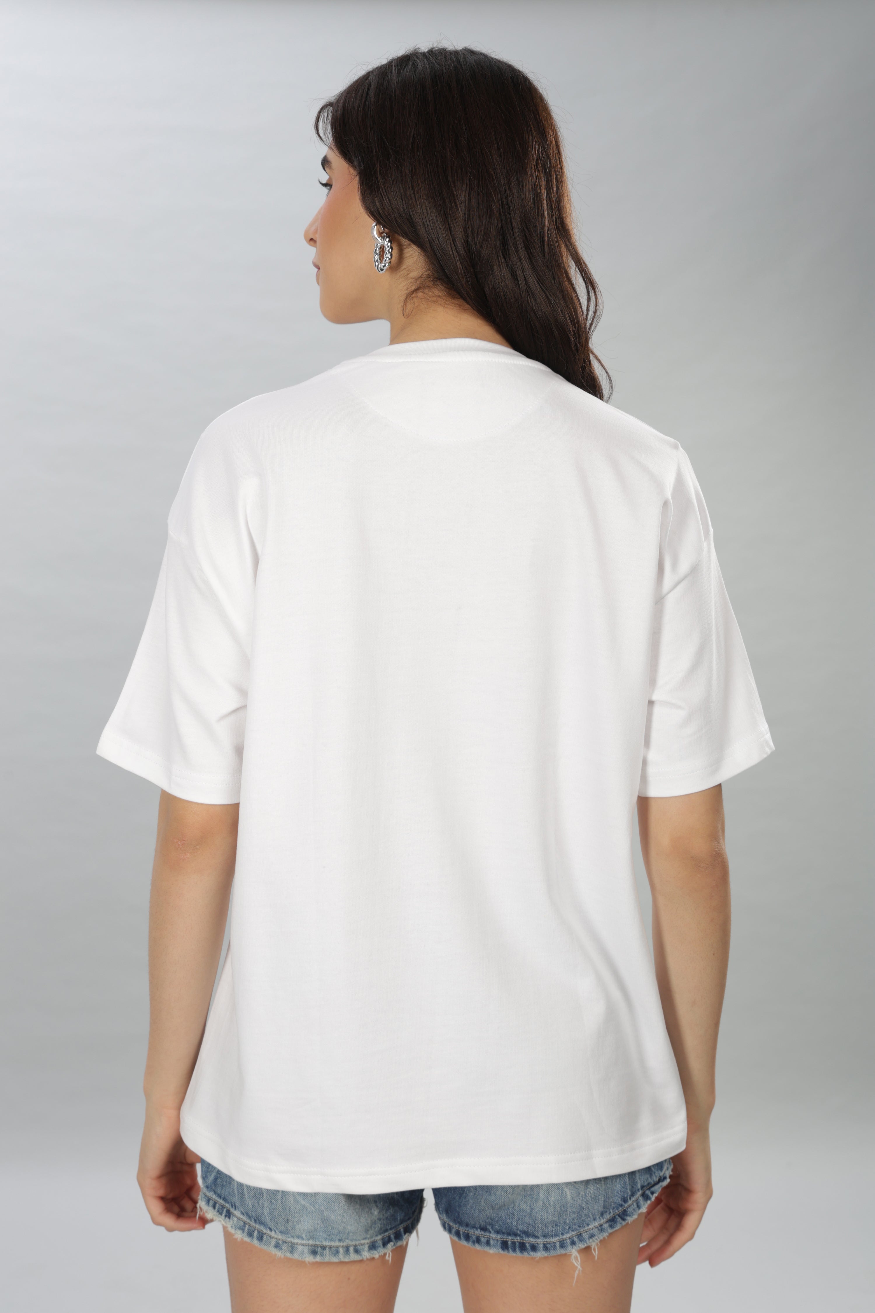 Women’s Oversized T-Shirt – White