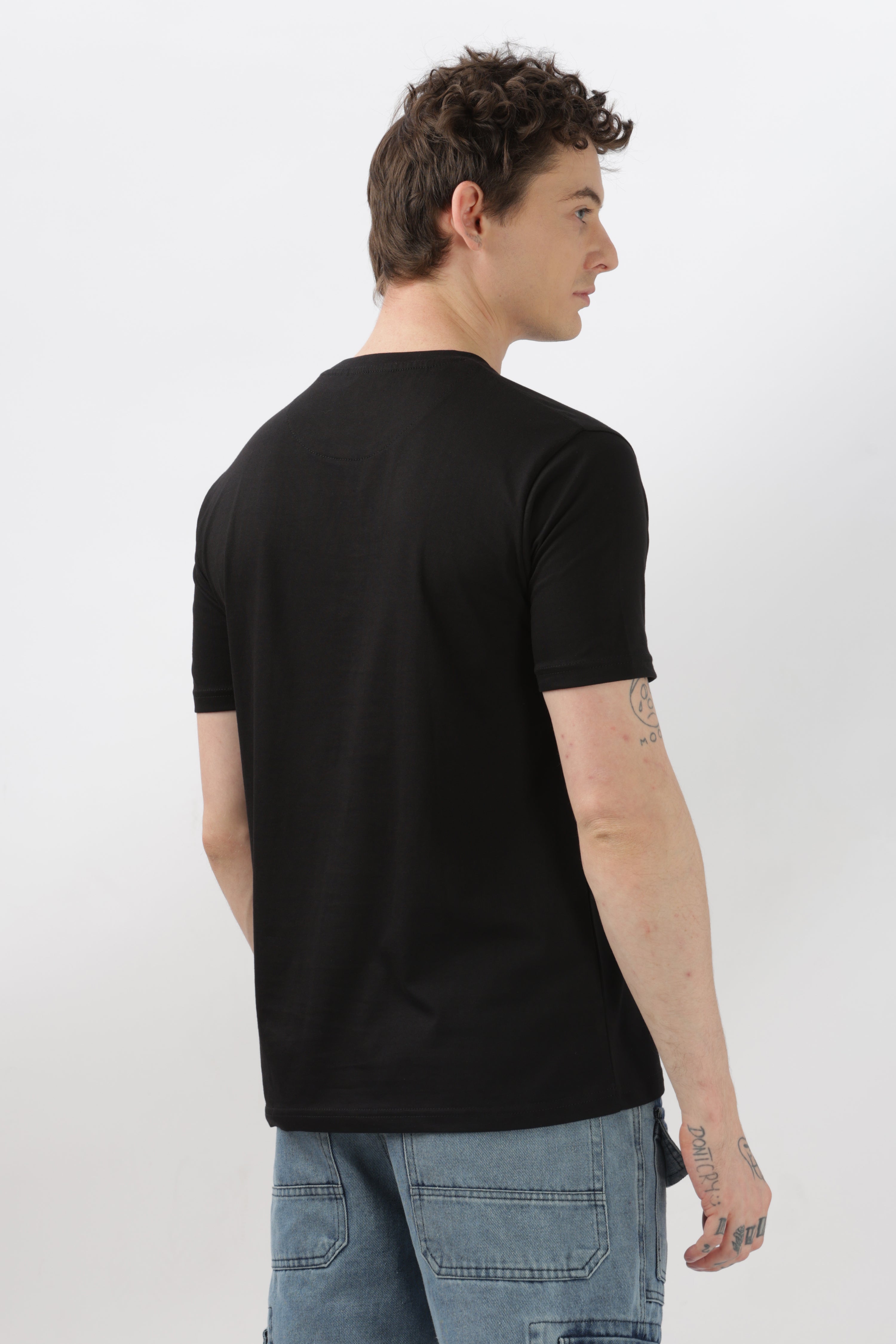 Men's Regular T-Shirt - Black