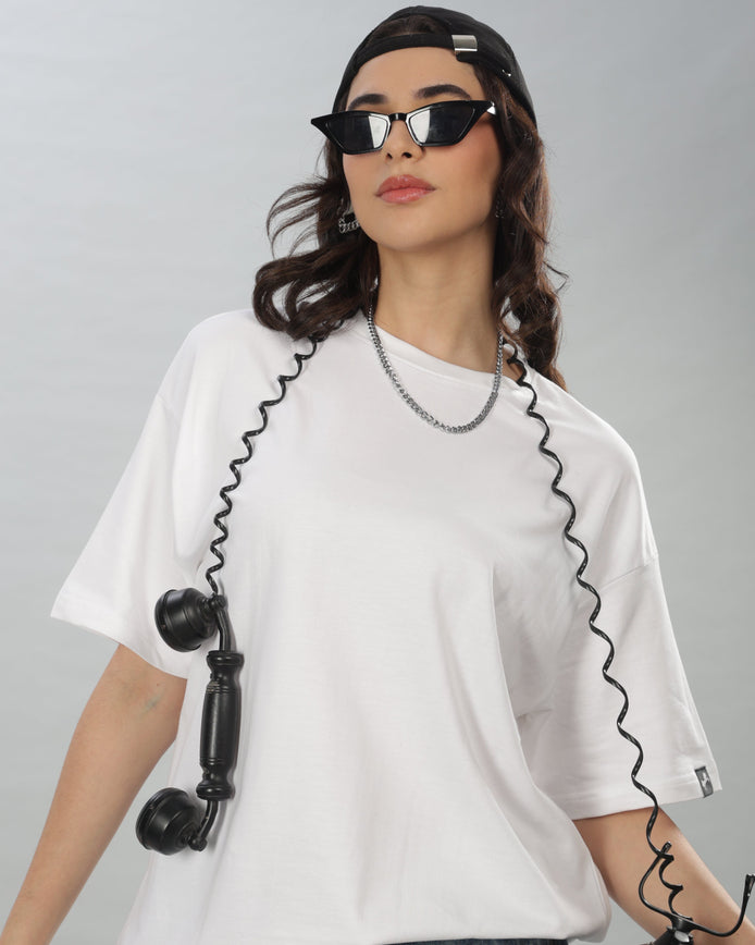 Women’s Oversized T-Shirt – White